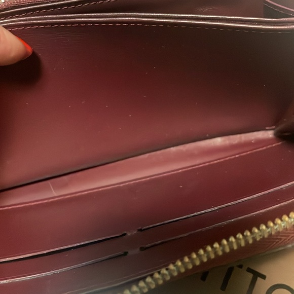 Authentic Louis Vuitton Monogram Vernis Long Zippy Wallet with Lux Card - Picture 8 of 9